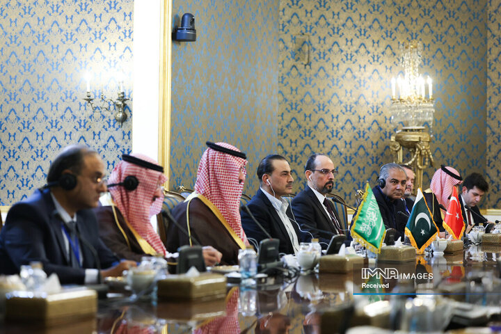 دیدار مقامات ترکیه، پاکستان و عربستان با رییس جمهور