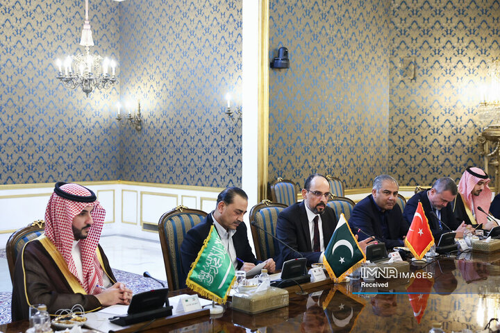 دیدار مقامات ترکیه، پاکستان و عربستان با رییس جمهور