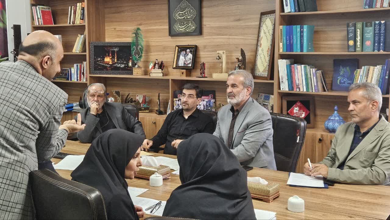 بررسی مستقیم درخواستها و دغدغههای ۱۰ شهروند در کمیته نظارتی شورای اسلامی شهر اصفهان
