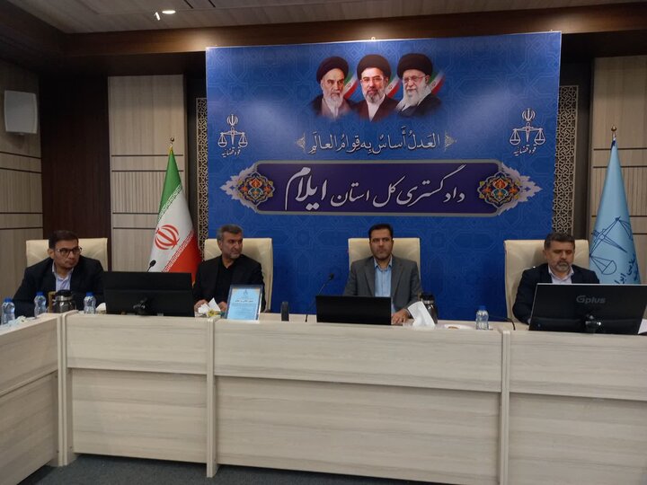 ضرورت احیای واحدهای تولیدی راکد و حمایت از سرمایه‌گذاران واقعی در استان ایلام
