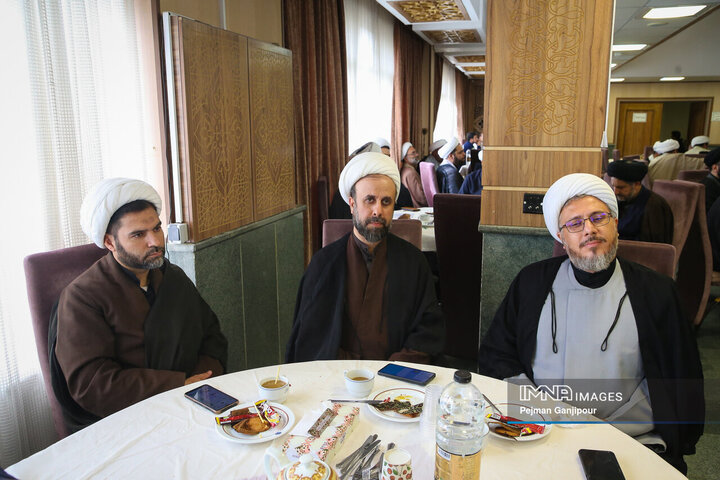 دومین اجلاس نماز شهرداری اصفهان