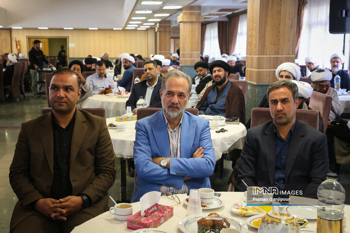 دومین اجلاس نماز شهرداری اصفهان