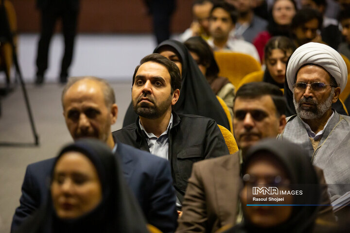 افتتاحیه هشتمین کنفرانس بین‌المللی بازی‌های رایانه‌ای، فرصت‌ها و چالش‌ها