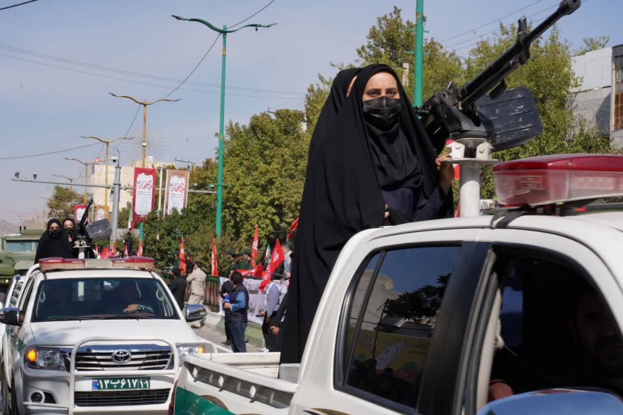 از عهد جان‌فدایی تا تمبر ماندگار؛ خیابان انقلاب خرم‌آباد روایتگر ایستادگی نسل‌ها شد