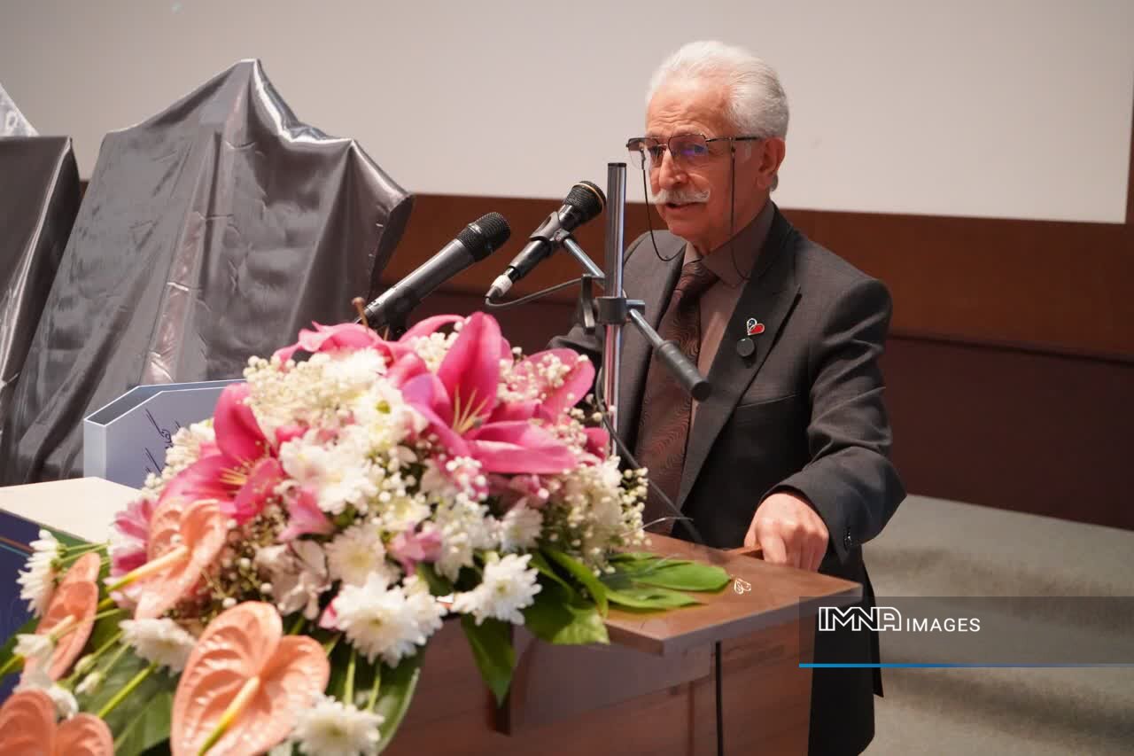 عبور خیرین سلامت فارس از مرزهای درمان و تجهیزات پزشکی