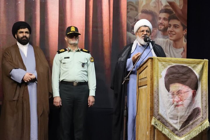 دشمن هنوز ماهیت واقعی ملت ایران را نشناخته است