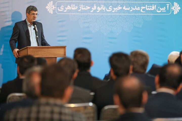 بهره‌برداری از ۱۱۷ پروژه آموزشی در یزد/ برنامه‌ریزی برای احداث ۳۰۰۰ مگاوات نیروگاه خورشیدی