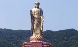 مجسمه 1800 ساله بودا در حیدرآباد هندوستان کشف شد 