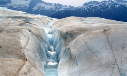 یخچال های طبیعی تاجیكستان 30 درصد كاهش یافته است 