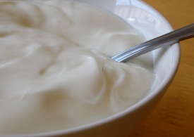 گول خوش طعمی ماست پرچرب را نخورید