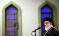 مسؤولان باید انتقادهای عالمانه و سازنده و تند و تیز نخبگان را بپذیرند و آن را مخالفت با نظام تعبیر نكنند