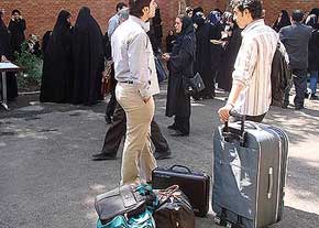 نقل و انتقالات دانشجویی و مشکلات آن