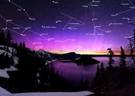 شفق صورتی رنگ برفراز دریاچه آتشفشانی