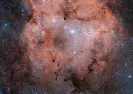 IC ۱۳۹۶: سحابی نشری درون قیفاووس