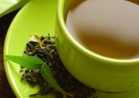 نوشیدن چای سبز همراه با غذاهای نشاسته‌دار، قند خون را كنترل می‌كند