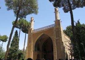 پدیده تشدید منطقی ترین دلیل تکان خوردن منارجنبان اصفهان