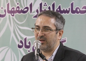 باید دانش آموزان را در مقابل تهاجم فرهنگی واکسینه کنیم