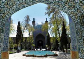 حضور پررنگ زنان واقف در دوران صفویه