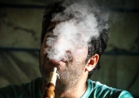 در ایران هر ۲.۵ دقیقه یک نفر معتاد قلیان می شود/ لاغری، دلیل اصلی مصرف قلیان در زنان