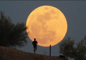 امشب؛ بزرگترین ماه بدر سال ۹۳ را در آسمان مشاهده کنید