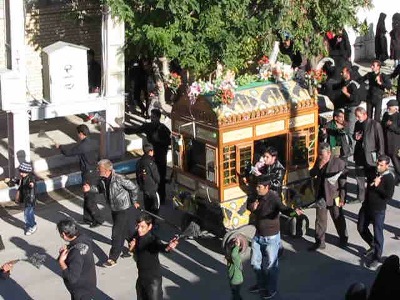 برگزاری آیین نخل گردانی در روستای قمبوان دهاقان