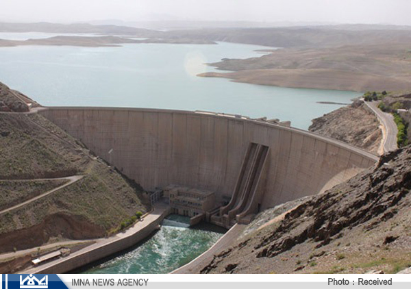 تونل سوم کوهرنگ جبران سال‌های انتقال آب به یزد را نمی‌کند/انتقال ۸۰۰ میلیون متر مکعب آب به یزد طی ۱۵ سال گذشته