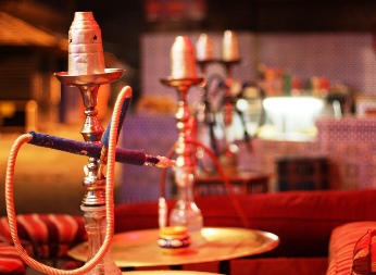 با مراكز فاقد مجوز لازم براي عرضه قليان برخورد جدی می‌کنیم