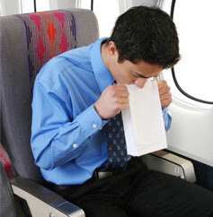 حركت مايع گوش مياني موجب  تهوع در طول مسافرت مي‌شود