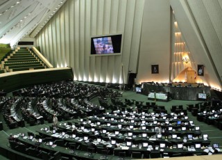 بیانیه ۲۸ نماینده آذری‌ مجلس در اعتراض به برنامه فیتیله