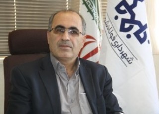 فولادشهر بیشترین سرانه فضای سبز کشور را به خود اختصاص داده است