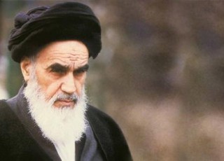 قاطعیت و شجاعت در راس ویژگی های شاخص امام خمینی(ره) بود