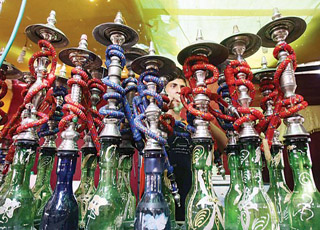 تنگی نفس و سرطان ریه شایع ترین عارضه مصرف قلیان