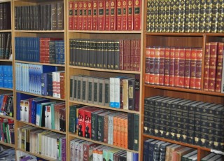 کتابخانه تخصصی شیخ‌بهایی دومین کتابخانه ویژه هنر در استان