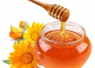 عسل؛ آنتی بیوتیک قوی و اکسیر طول عمر/ عسل؛ ضد پارکینسون، لرزش بدن و آلزایمر است