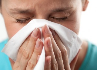 آنفلوآنزا بیماری شدید تنفسی است/ زنان باردار بیشتر مراقب باشند