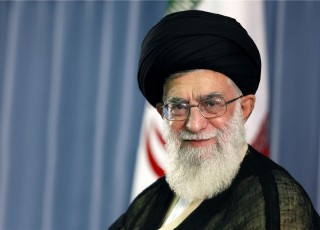 آداب زیارت امام رضا (ع) در کلام رهبری