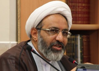با تلاش آیت الله مظاهری حوزه علمیه اصفهان از قم مستقل شد