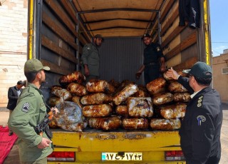 يك ميليارد و 500 ميليون ريال كالاي قاچاق میهمان بار بادمجان بود