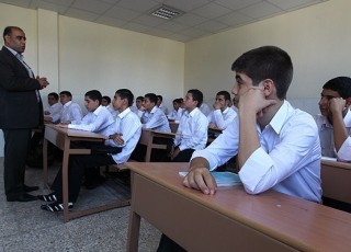 تدریس ۴ تا ۶ ساعت در هفته برای معاونان و مدیران مدارس اجباری شد