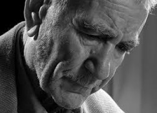 Dr. Gholam Hossain Ebrahimi Dinani praised at 2nd conference of philosophical school in Isfahan