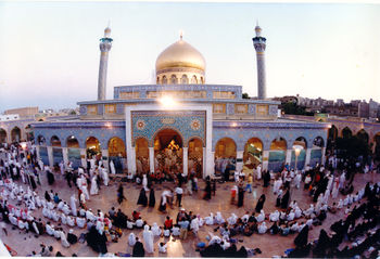 حضرت زینب(س) گنجینه علوم آل محمد(ع) و نمونه فضایل آنان است